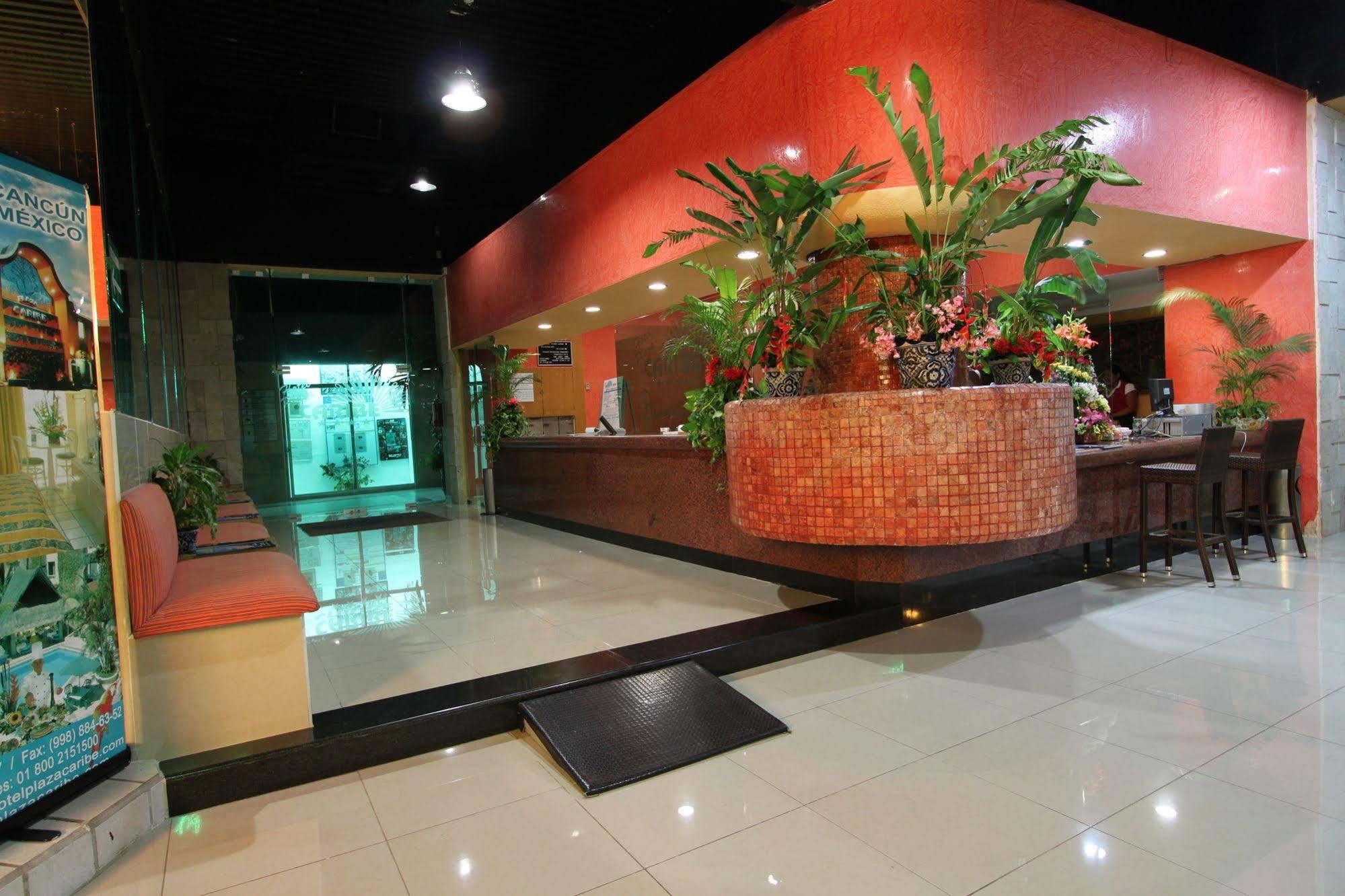 Hotel Plaza Caribe Cancun Exterior photo